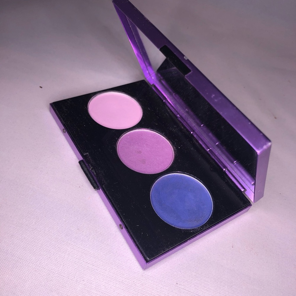 Mac Royal Eye Trio